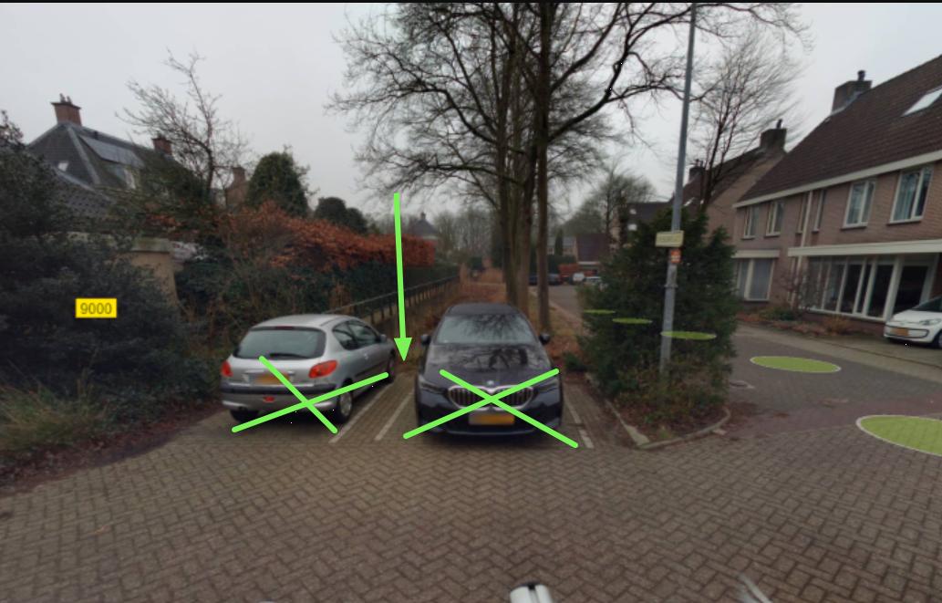 2 getekende groene lijnen over de plek waar de e-laadpalen komen bij Blikkenburgerlaan 9000