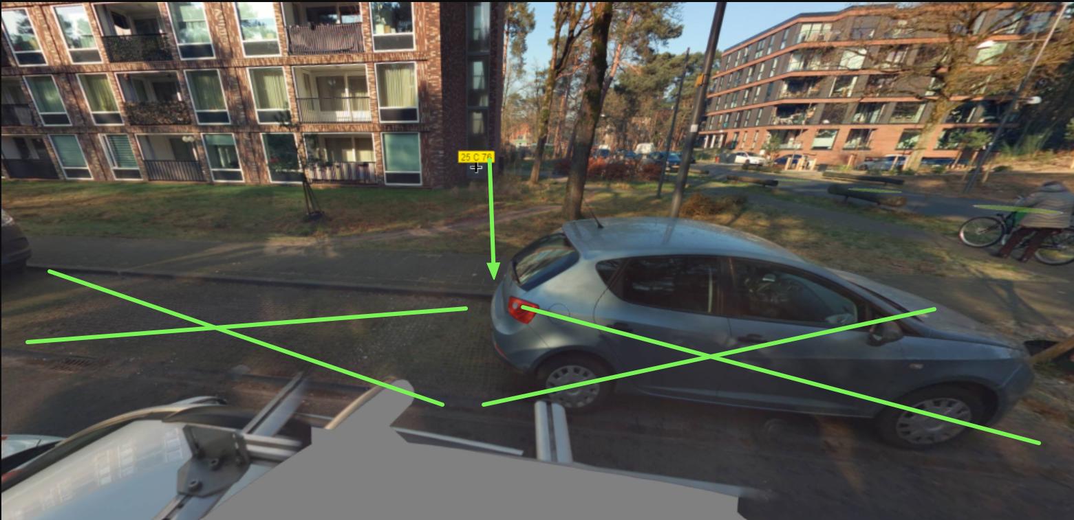 Twee getekende groene lijnen over de plek waar de e-laadpalen komen op Prinses Margrietlaan 26