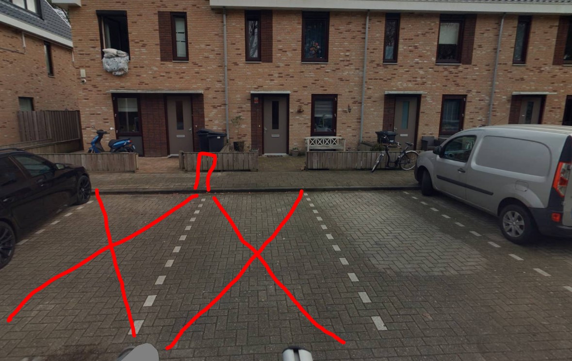 2 parkeerplaatsen t.h.v. Beukbergenlaan 16