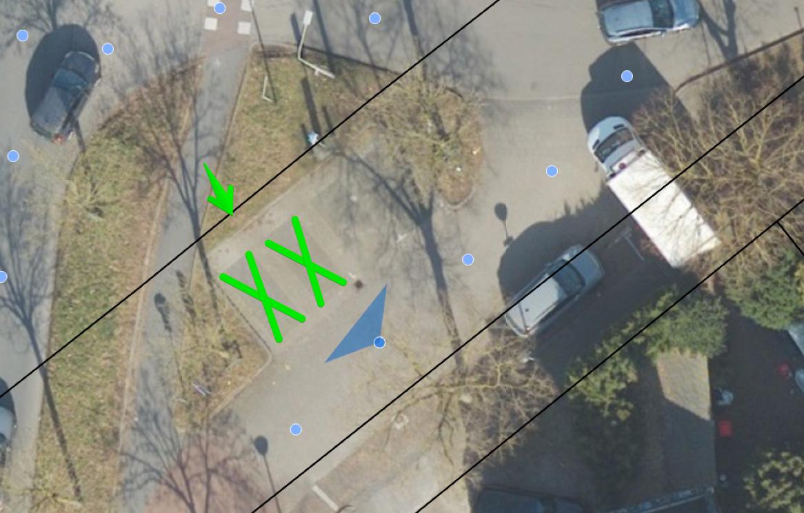 luchtfoto met kruisen waar laadpaal komt