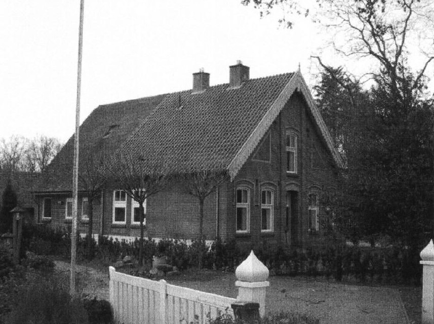 28-02.jpg