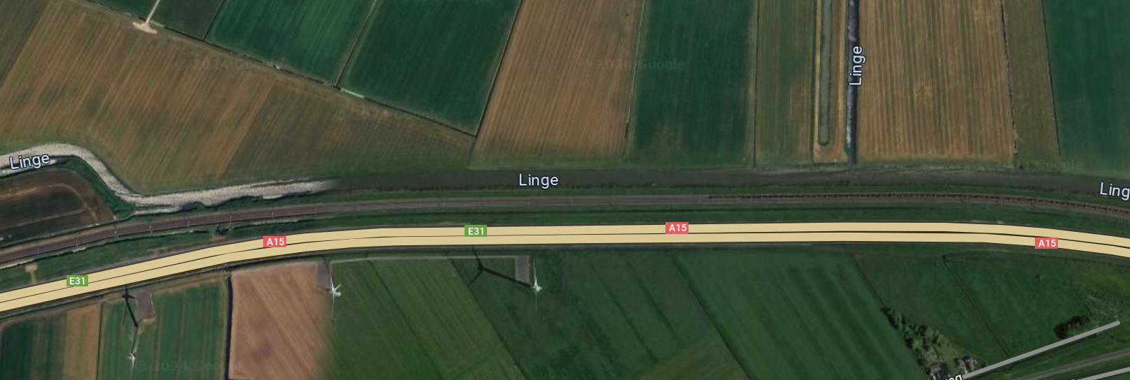 Afbeelding 2.5 A15, spoorlijn en Linge